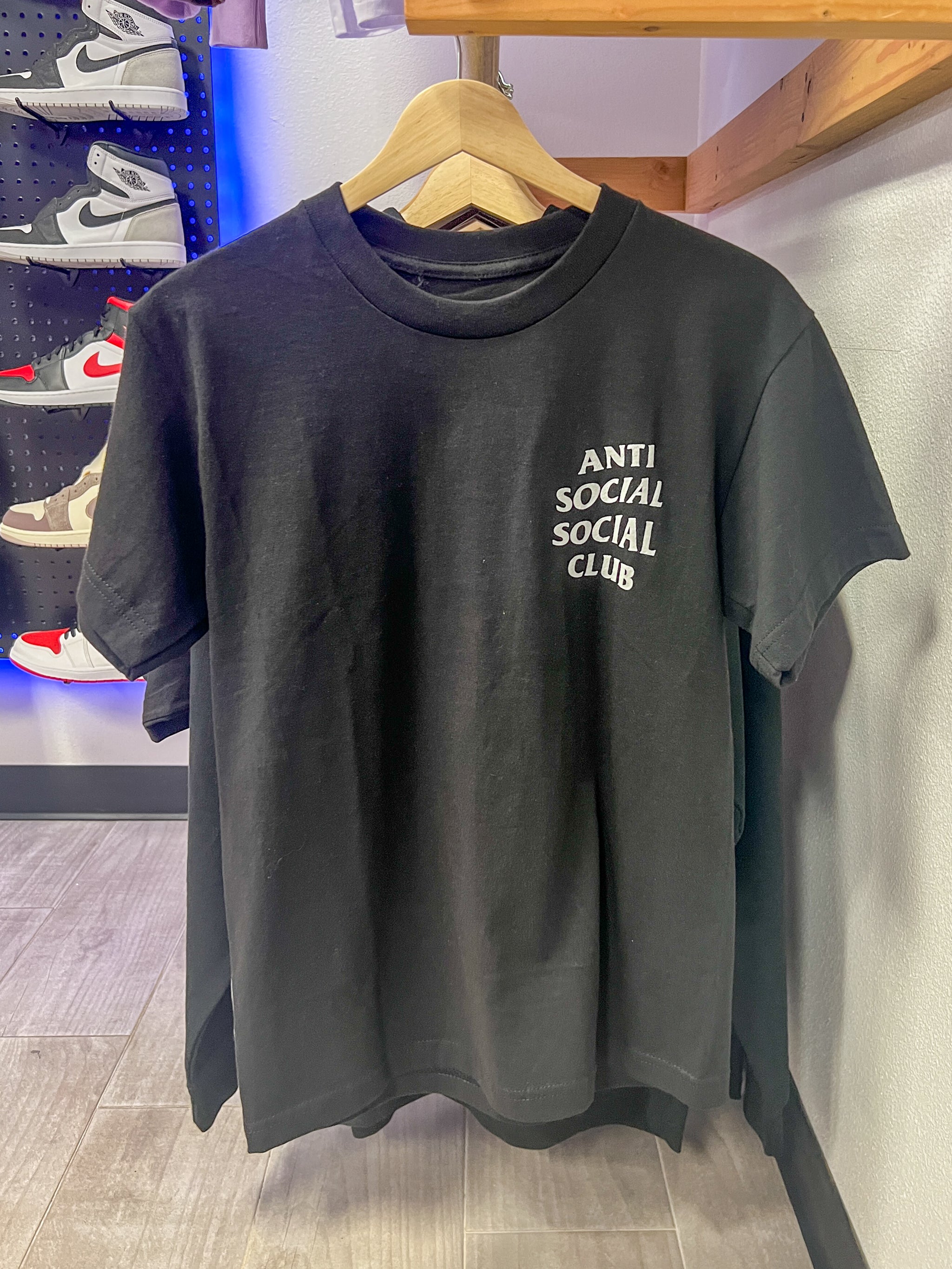 ANTI SOCIAL SOCIAL CLUB TEE BLACK WHITE